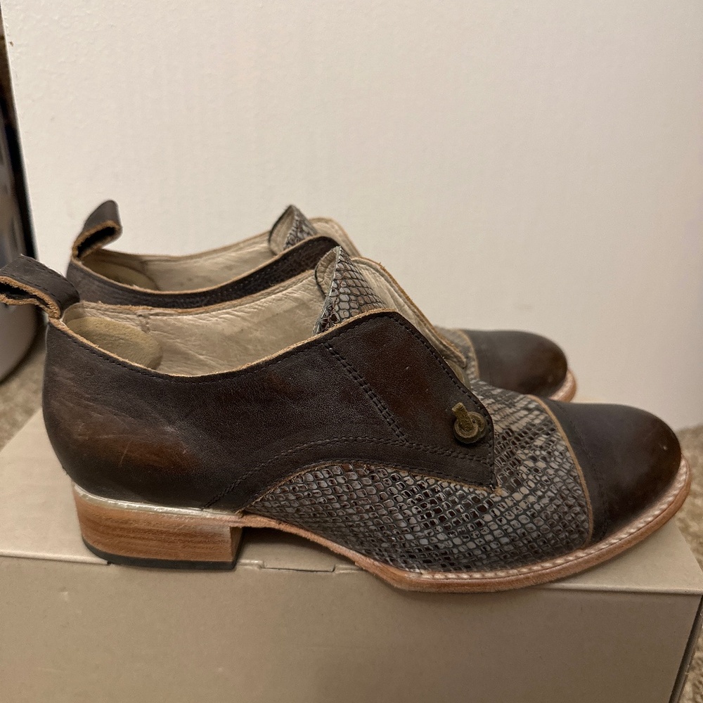Free bird by Steven Mabel Size 9